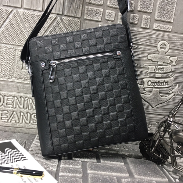 スーパーコピーブランドバッグ内部構造